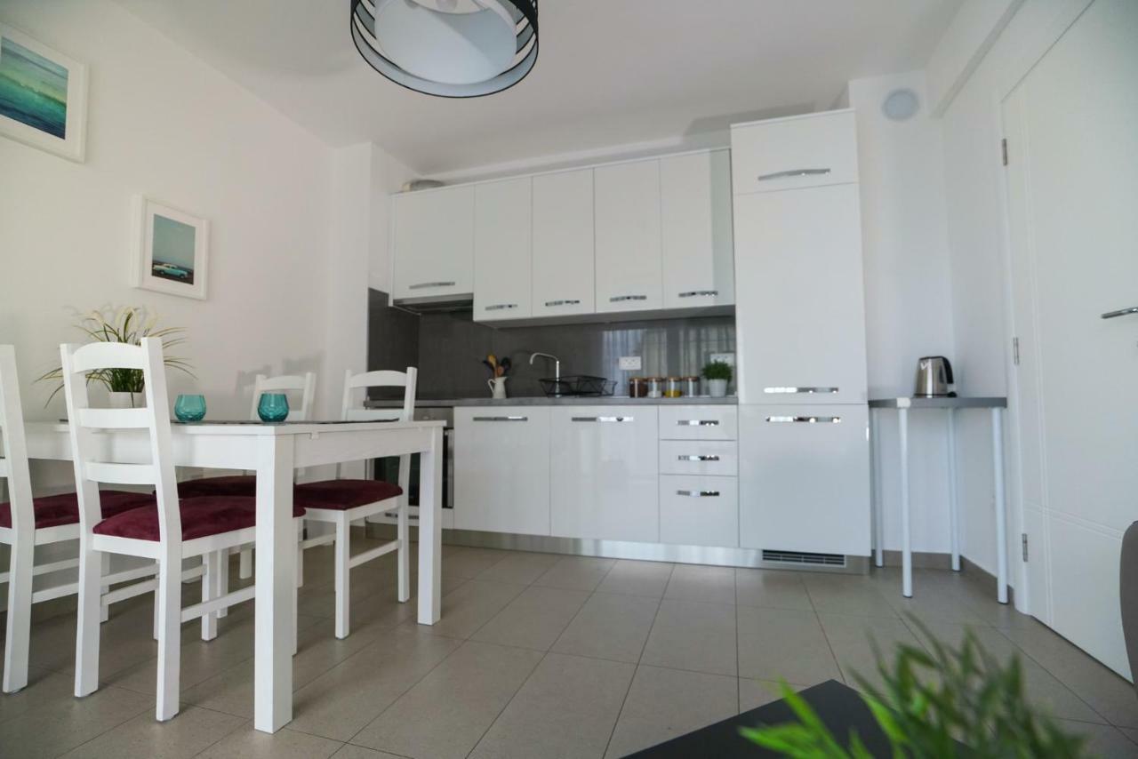 Apartman Reno ซาดาร์ ภายนอก รูปภาพ