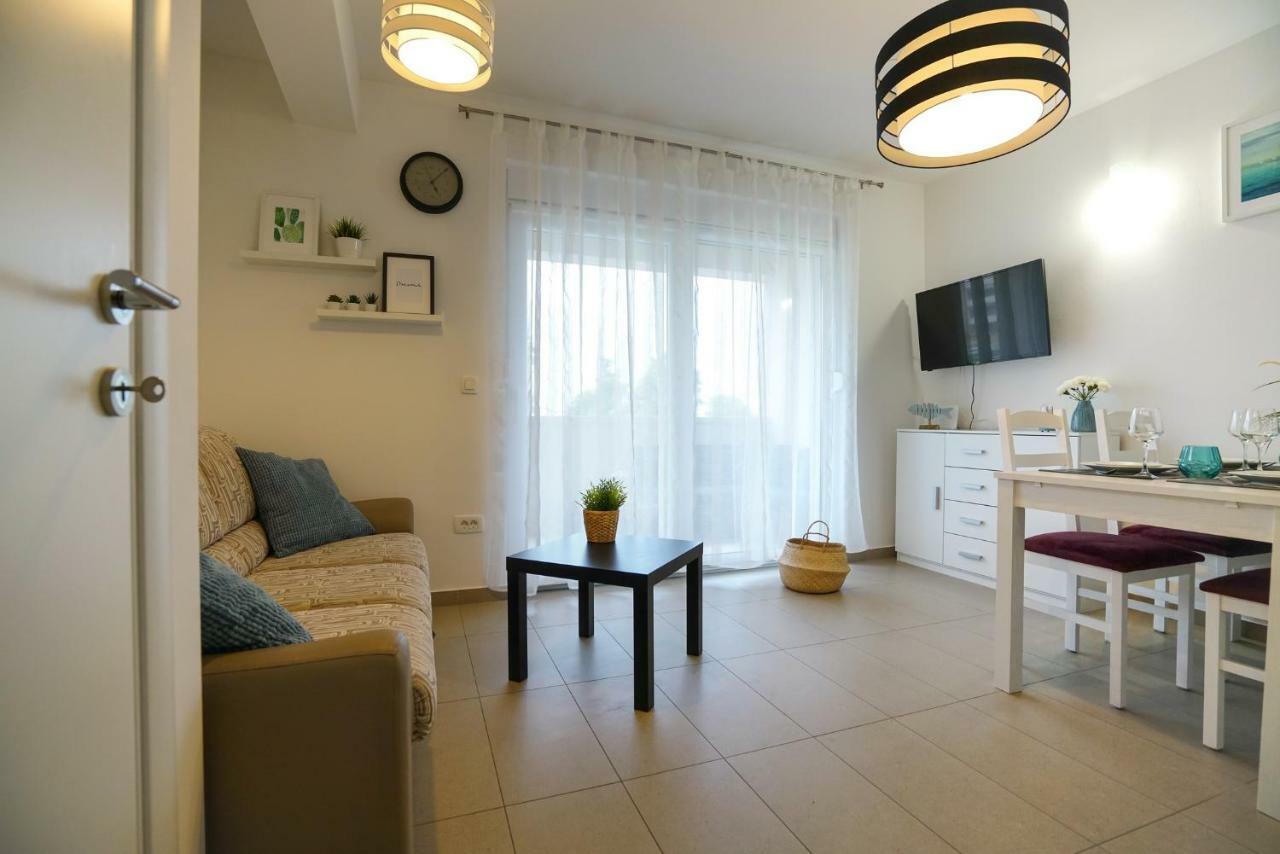 Apartman Reno ซาดาร์ ภายนอก รูปภาพ